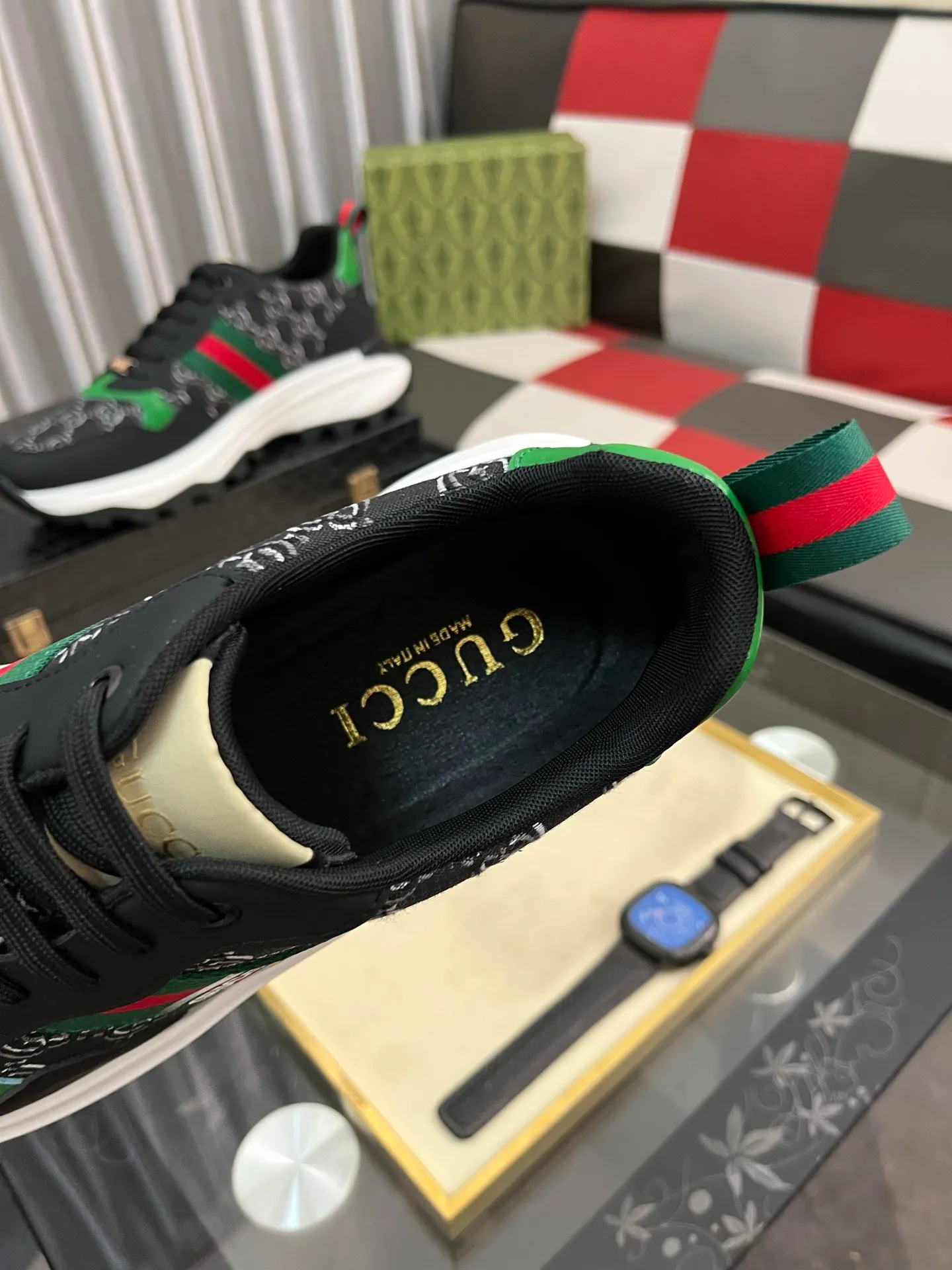 Men's shoes 💰458⌚️⌚️ Gucci •Gucci original quality. ~ Unique modern style sneakers. 🏃A must-have casual shoe for trendy men😍😍 Original brand imported from Italy, imported original leather, sheep lining (refuses to discolor and grind feet) Sole: Original sole provided by the original factory, French lazy style design ⚠️Fit to the feet, original quality attached, super comfortable original sole, code number: 38-444️⃣Colors available